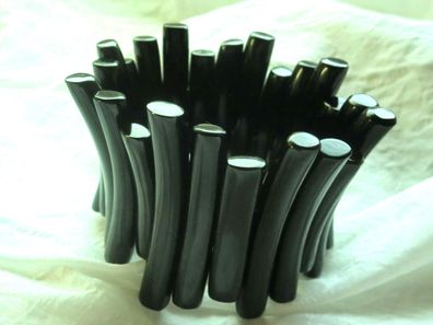 Handgefertigtes, flexibles Armband CAHORS aus Horn, Farbe Schwarz