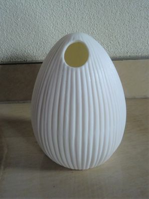 Vase in Eiform klein, aus Keramik, cremeweiß, ca. 11cm hoch, Wohnaccessoires