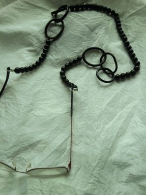 Handgefertigte Brillenkette BRANCO, Farbe Schwarz, Modeschmuck aus Horn