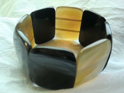 Handgefertigtes, flexibles Armband Marsant aus Horn, Farbe Schwarz/ Hellbraun
