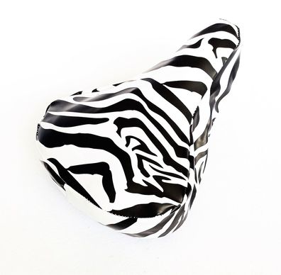 Satteldecke Zebra ca. 26 x 20 cm - Kunststoff glänzend/ matt - weiß/ schwarz