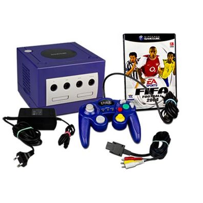 Gamecube Konsole in Lila + Ähnlicher Controller + Fifa Football 2004