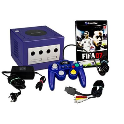 Original Nintendo Gamecube Konsole in LILA + Ähnlicher Controller + FIFA 07