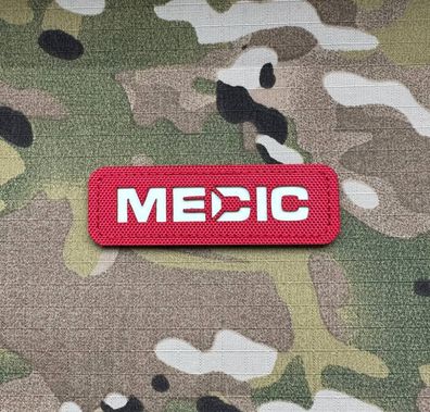 Patch Medic Rot mit Klett, Morale leuchtend Aufnäher Armee Emblem Airsoft EDC Doktor