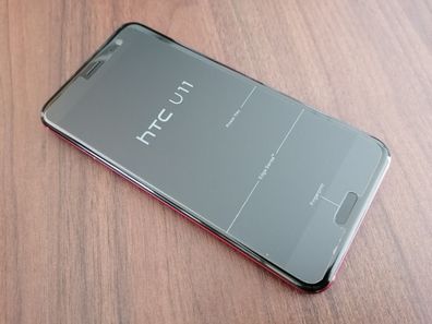 HTC U11 Solar Red / 64GB / DUAL SIM - top