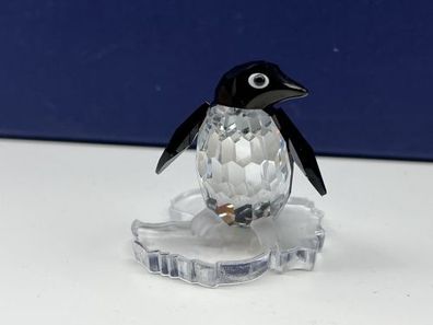Swarovski Figur 206997 Pinguin auf Eisscholle 4 cm. - Top Zustand.