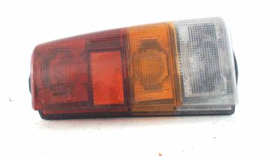 Heckleuchte Rücklicht rechts mit Lampenträger - Kratzer FIAT PANDA (141 ) 800