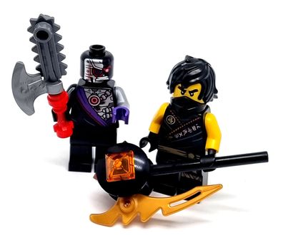 LEGO Ninjago Figur Nindaroid und Cole mit Waffen