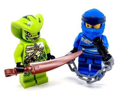 LEGO Ninjago Figur Lasha und Jay mit Waffen