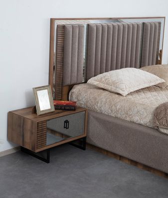Nachttische Nachttisch Schlafzimmer Konsolen Beistell Holz Braun Luxus Möbel
