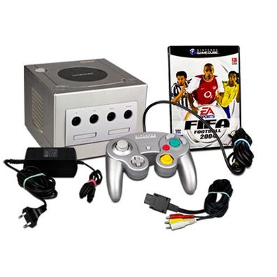 Gamecube Konsole in Silber + original Controller + Fifa Football 2004