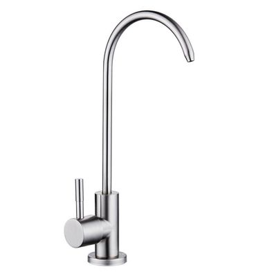 1/2 '' Schwanenhals-Einhand-Zink-Wasserhahn 360 ° drehbarer Chrom-Wasserhahn mit Umke