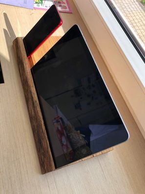 Double Tandem Holzständer für iPad und iPhone, Tablet- und Smartphone-Halter, Natur