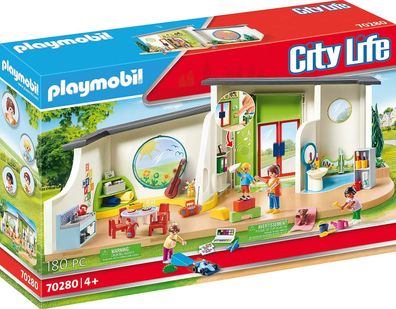 Playmobil City Life 70280 KiTa "Regenbogen" mit Licht- und Soundeffekt, Ab 4 Jahren
