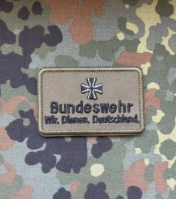 Patch "Bundeswehr - Wir dienen Deutschland" in Olive Morale Abzeichen, Klett Aufnäher
