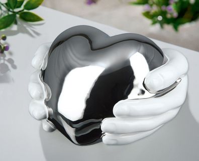 Gilde Skulptur "Herz in Händen" Keramik silberfarben, weiß 28567