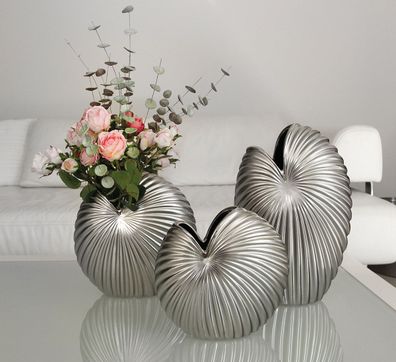 Gilde Vase oval "Fountain" silber matt/ glänzend H: 30 cm B: 19 cm T: 9cm 47190