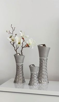 Gilde Vase mit Cut "Twinkles" silber, mit Diamantkette L= 11,0 cm B= 14,0 cm H= ...
