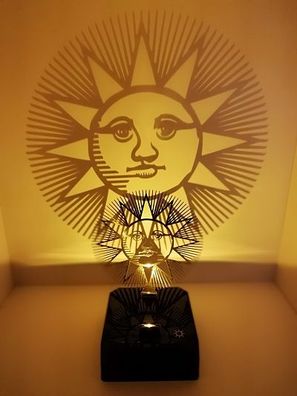 LED Tischlampe mit Schattenspiel Shadow Sonne