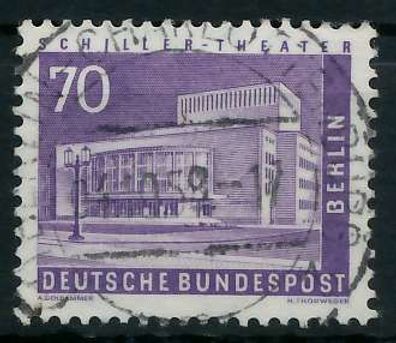 BERLIN DS BAUTEN 2 Nr 152 zentrisch gestempelt X64225A
