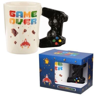 Game Over mit Controller & Pixel Bild geformter Henkel Tasse aus Dolomit-Keramik