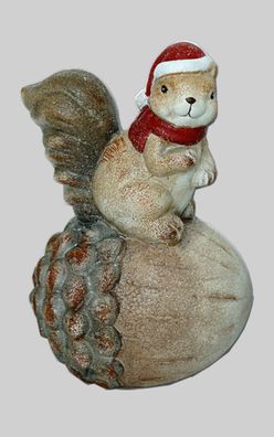 Eichhörnchen auf Eichel Nuss Deko Tier Figur Weihnachts Skulptur Eichkatzerl