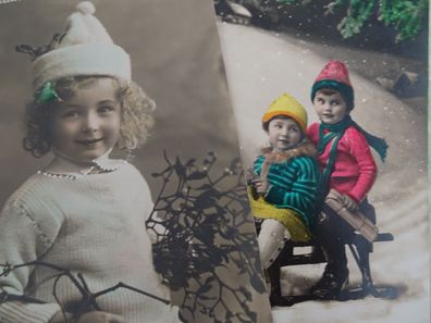 2 sehr alte AK Postkarten Foto Frohe Weihnachten Kinder Schlittenfahrt Mispelzweige