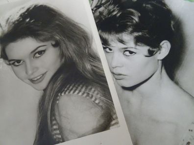2 alte Postkarten AK Brigitte Bardot UFA Film Foto