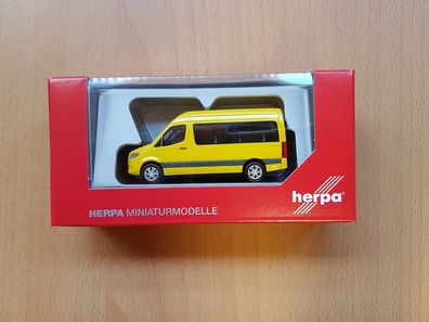 Herpa 093804-002 - 1/87 Mercedes-Benz Sprinter `18 Bus HD, verkehrsgelb - Neu