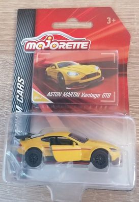 Majorette 212053052 - Premium Cars - Aston Martin Vantage GT8, gelb - Neu