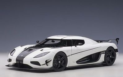 AUTOart 79021 - Koenigsegg Agera RS (Arctic White / Carbon with Black Accents)