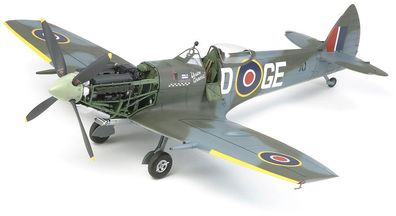 Tamiya 60321 - 1/32 Supermarine Spitfire Mk. Xvie - Royal Air Force - Neu