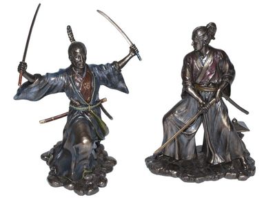 Set: Deko Figuren Samurai Art H 21-22 cm japanische Krieger im Kimono Parastone