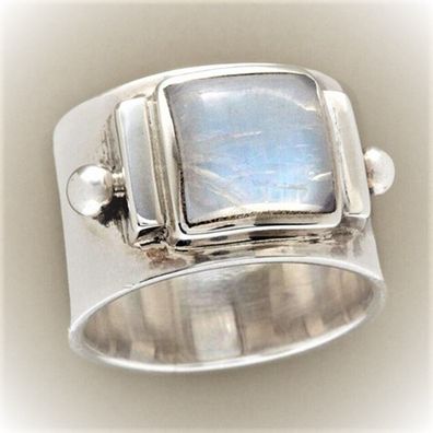 Cooler Vintage Lab Mondstein Ring in Silber Plated (DR127)