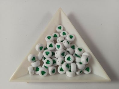 Acrylperlen Herz weiß/ grün 25 Stück 7mm (Gr. 7mm)