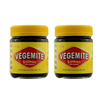 Vegemite Yeast Extract Spread Hefeextrakt Doppelpack 2x560 g