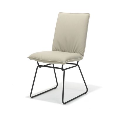 Flair Stuhl mit Polyurethan Century Beige und Fußgestell Metall Schwarz