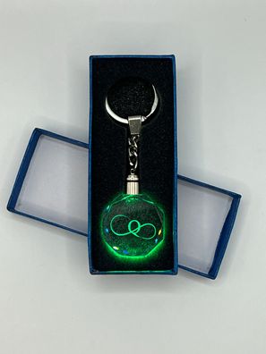 Unendlichkeitszeichen Schlüsselanhänger Buchtabe Q LED Multicolor mit Geschenkbox