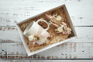 Geschenkset ” Willst du meine Trauzeugin werden ?” Tasse und Trockenblumen