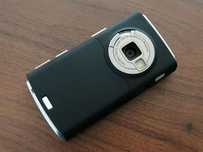 Nokia N95 in Silber - Schwarz / black - silver generalüberholt / neuwertig / Slider