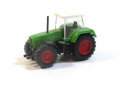 Wiking N 1/160 (1) Traktor Fendt Favorit mit Kabine (6606g)