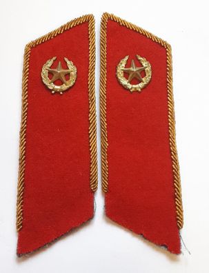UDSSR Sowjetunion Innere Truppen Kragenspiegel, Schulterstücke und Ärmelabzeichen