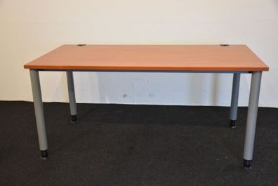 Assmann Schreibtisch, 160x80, Kirsche Gestell silbergrau, gebraucht