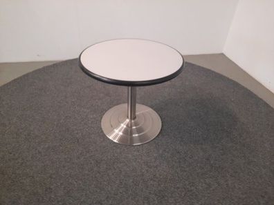 Tisch, rund, lichtgrau, Ø 62, Stempelfuß metall silber, gebraucht