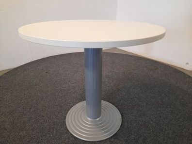 Tisch, rund, lichtgrau, Ø 80, Stempelfuß silber, gebraucht