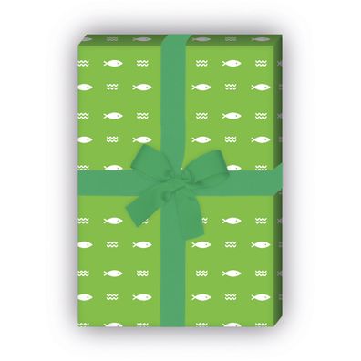 Grafisch reduziertes Geschenkpapier mit Fischen und Wellen auf grün - G7520, 32 x 48c