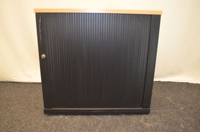 Sideboard 2OH, Bucheablageplatte, schwarzer Corpus, Lamellentüre, gebrauchte Büromöbe