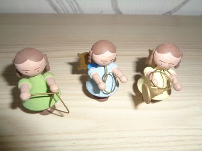 3 kleine Engel mit Musikinstrument zum Restaurieren bzw. Schmücken