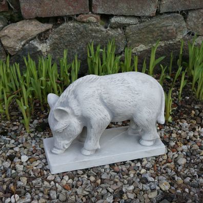 Massive Steinfigur Schwein Wildschwein Paarhufer Tier aus Steinguss frostfest