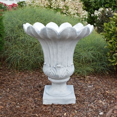 Massives Pflanzgefäß groß Vase Motiv Blüte Blumentopf aus Steinguss frostfest